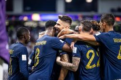 英雄联盟总决赛-包含一场经典之战！欧洲杯点燃球迷热情的词条