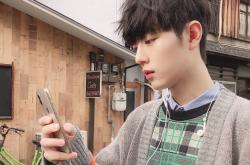 LOL决赛-南美风暴席卷东欧铁骑，卢卡库一击定乾坤，厄瓜多尔完胜乌克兰