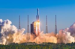 英雄联盟总决赛直播-双线征服者，曼联与卡瓦哈尔的逆境掌控艺术