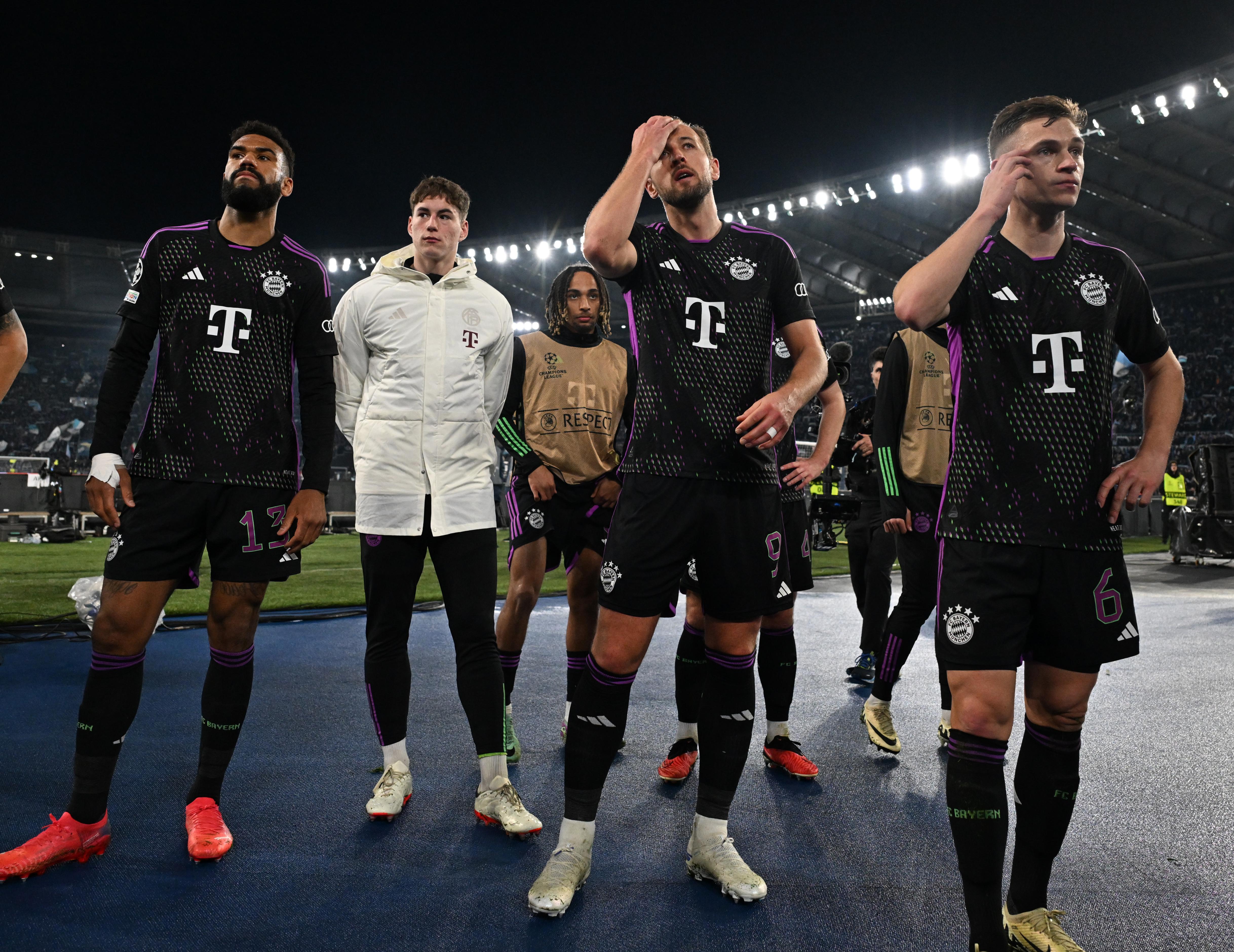 包含拜仁慕尼黑球队管理层谈未来发展，全力以赴争冠的词条