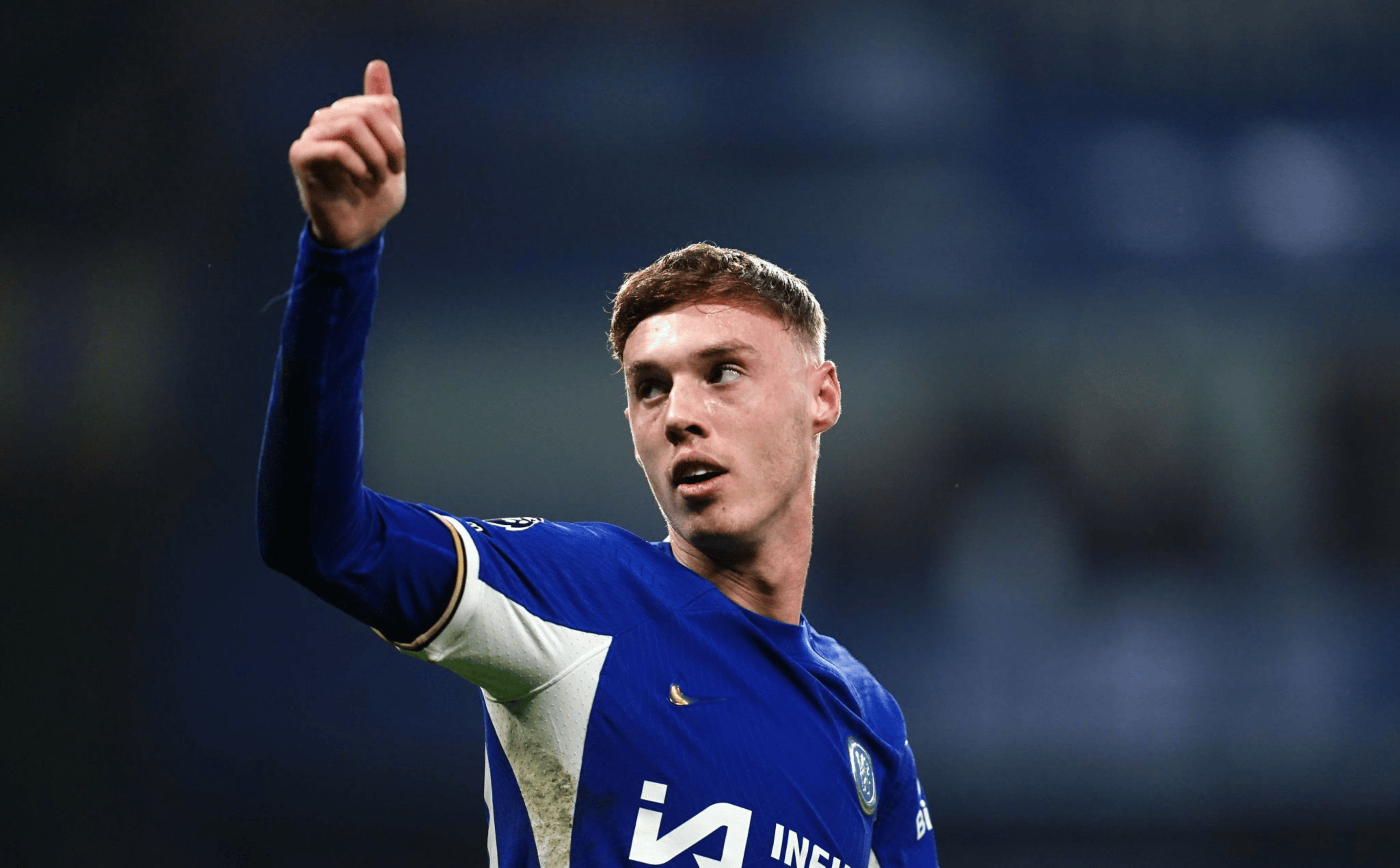 切尔西客场胜利,保持排名前列 切尔西客场胜利,保持排名前列