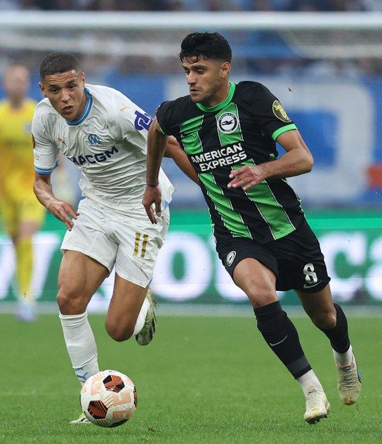 包含马赛主教练宣布辞职，球队陷入困境的词条