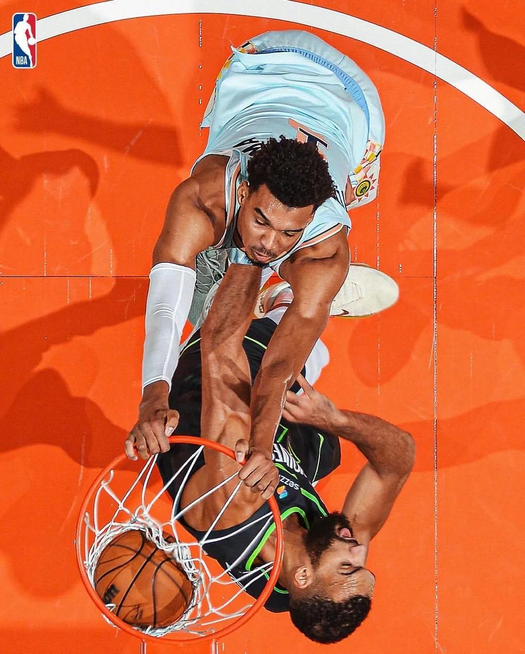 非洲篮球联赛选手展现过人实力 非洲篮球联赛选手展现过人实力