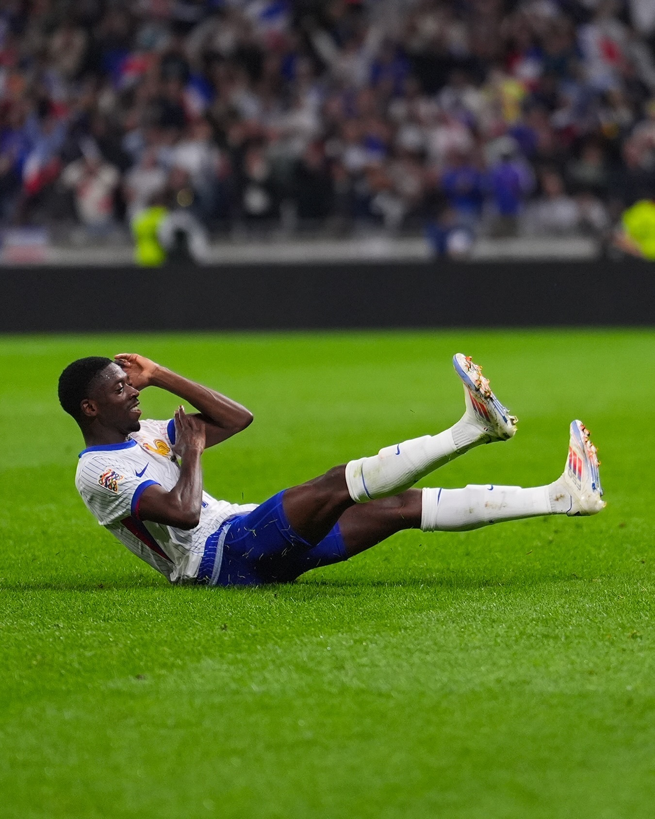 AC米兰鏖战巴黎，德布劳内状态火热