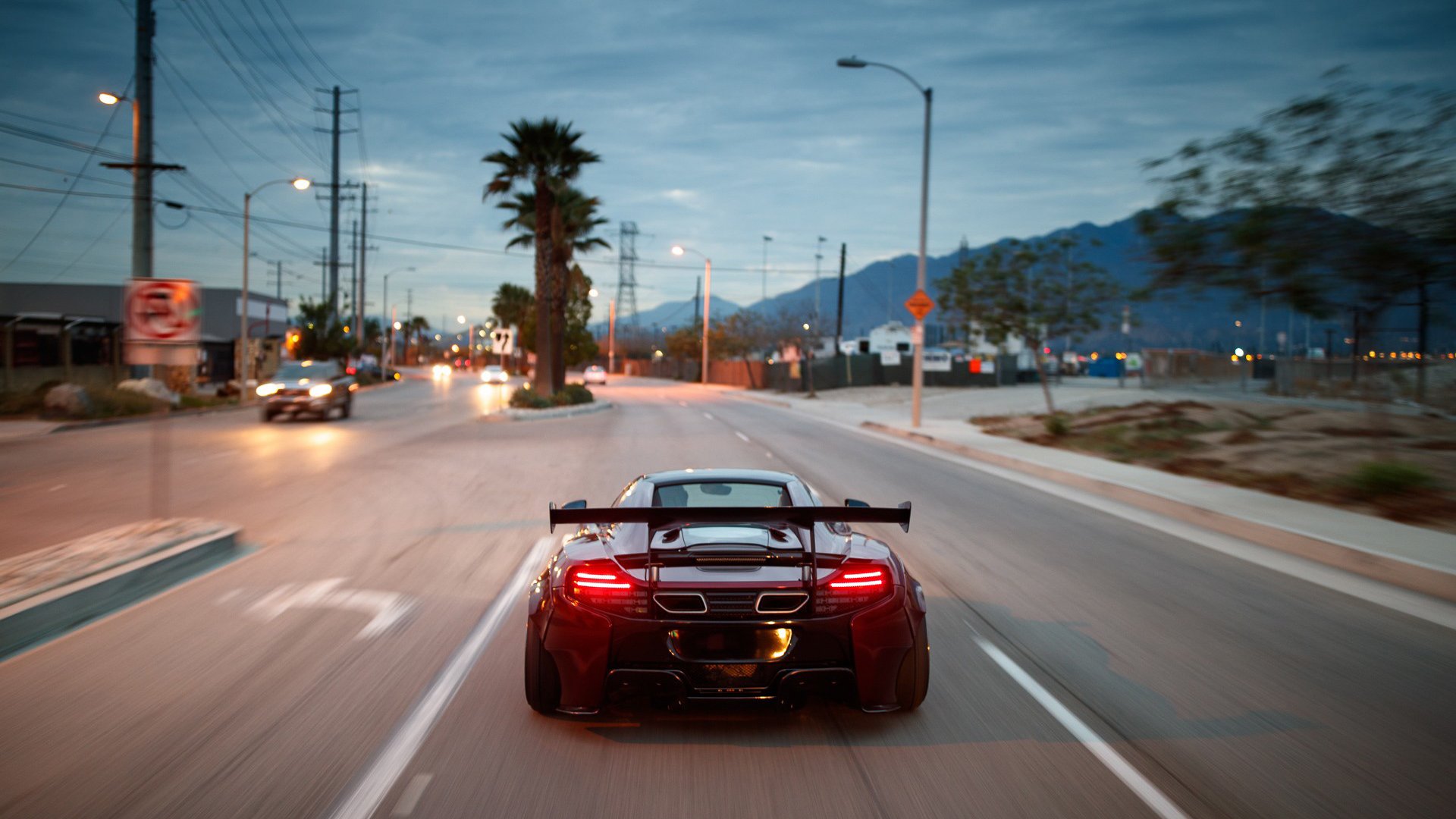 末节之王布克撕裂奇才防线,骑士主场惊险过关