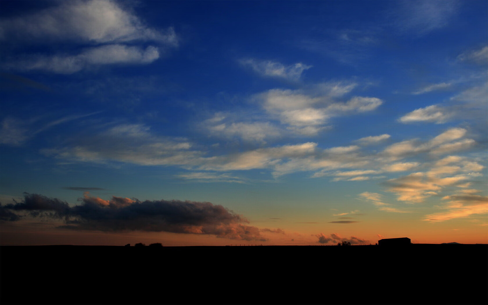 跨界统治,当雷霆横扫活塞,恩比德在欧冠决赛写就传奇