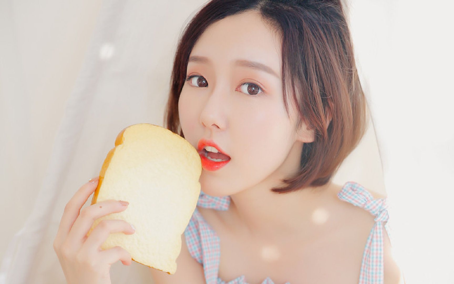 浓眉筑起叹息之墙,鹈鹕战术体系如何全面压制独行侠